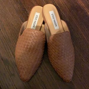 Comfy Steve Madden clogs size 8